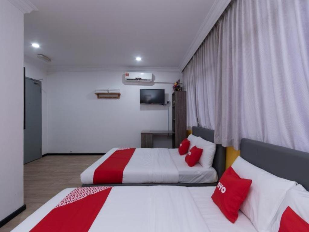 Oyo 89398 Doorbellz Hotel Kota Kinabalu Exterior foto