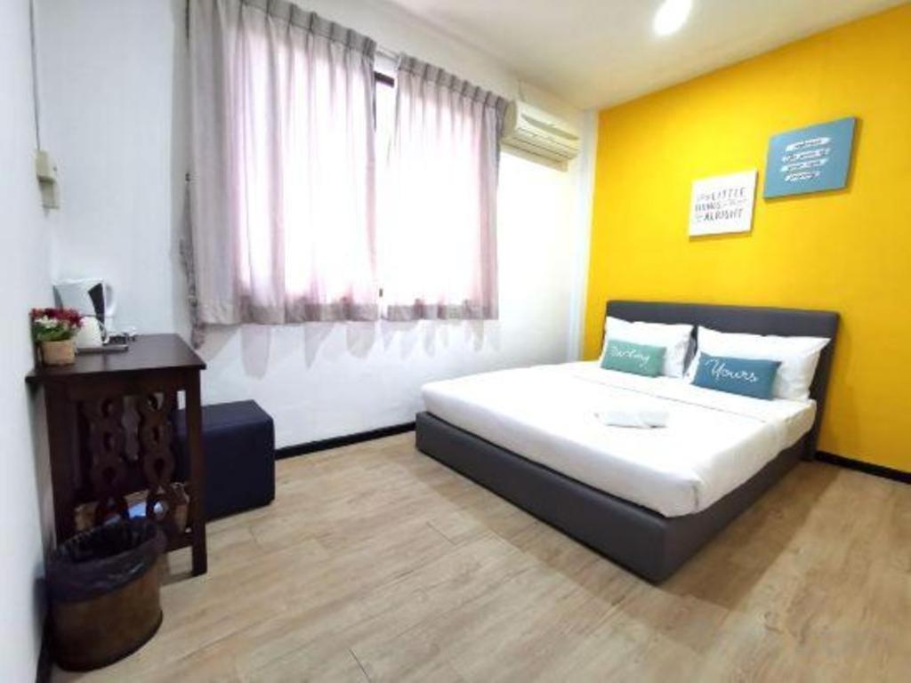 Oyo 89398 Doorbellz Hotel Kota Kinabalu Exterior foto